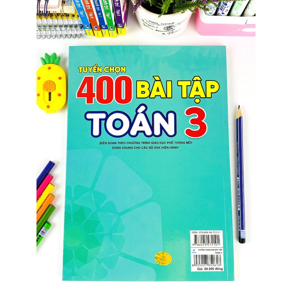 Sách - Tuyển Chọn 400 Bài Tập Toán 3 - Biên soạn theo chương trình GDPT mới - ndbooks