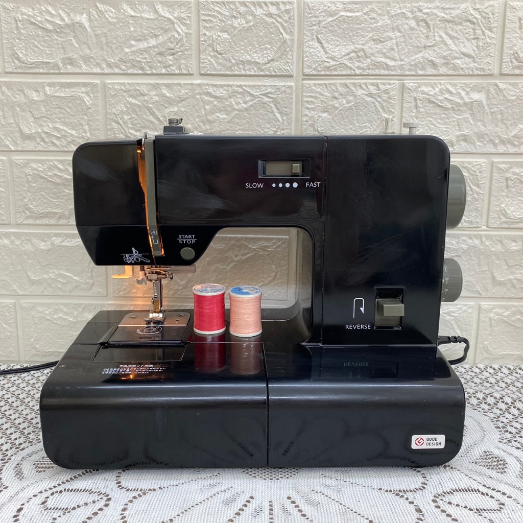 Máy May Mini Gia Đình Máy May Gia Đình Máy May Nhật Máy Khâu Toyota Nhỏ Gọn - Đơn Giản Dễ Sử Dụng- Máy Cơ Bền- BH 1 NĂM