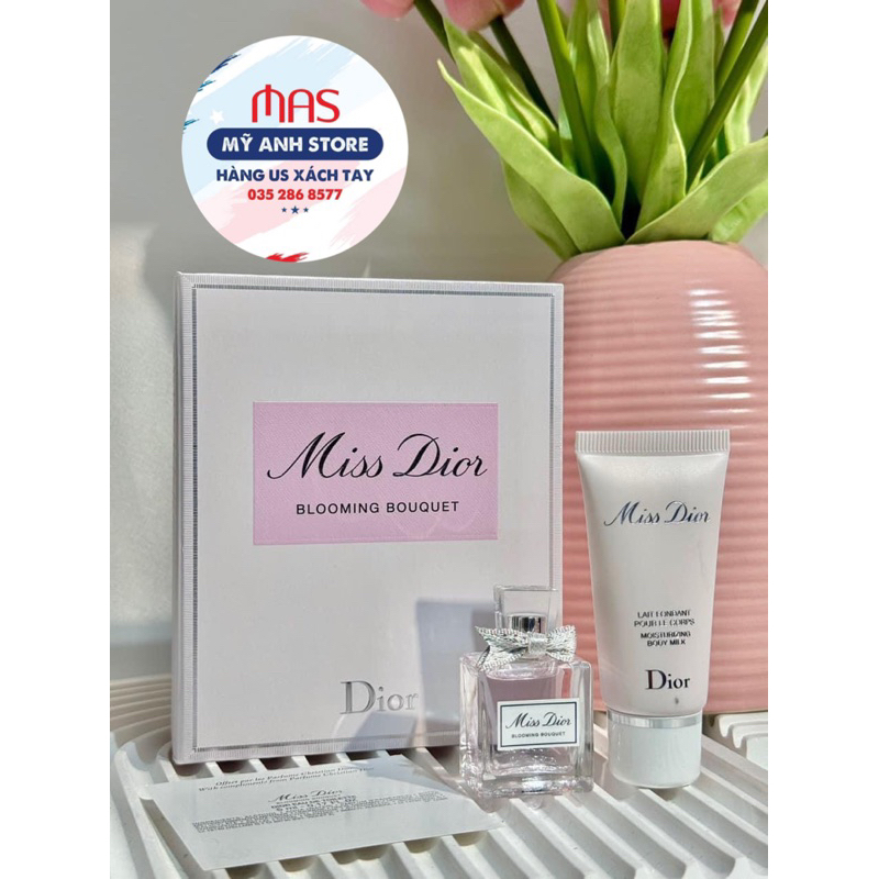 Set gồm 2 món : . 1 Mini Miss Dior Blooming Bouqet EDT + lotion