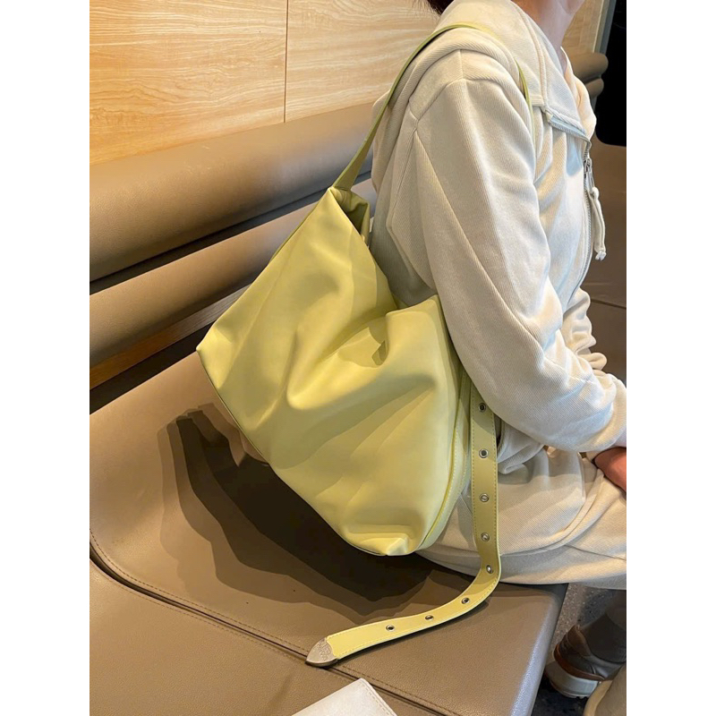 Túi find kẹp nách hot trend mẫu mới