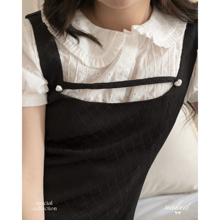 Áo cộc tay cổ sen NAKED by V - Dolly Blouse