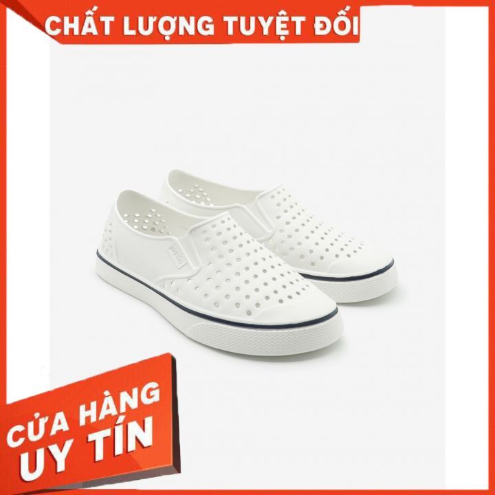 Giày Urban Rain Shoes 2k21 Gray With White Sole BB03135