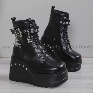  Giày Bốt Martin Đế Bánh Mì Dày Dặn Đính Đinh Phong Cách Gothic Punk Âu Mỹ - Tiệm giày boot 