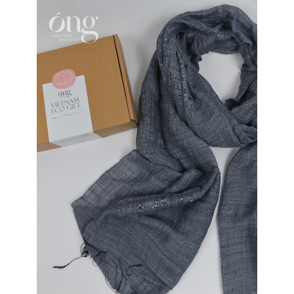Khăn quàng cổ nữ chất liệu tự nhiên của Ongsilk