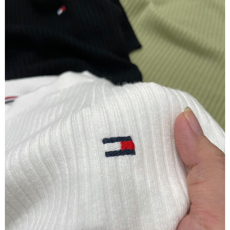 Áo len dệt kim thêu logo TM