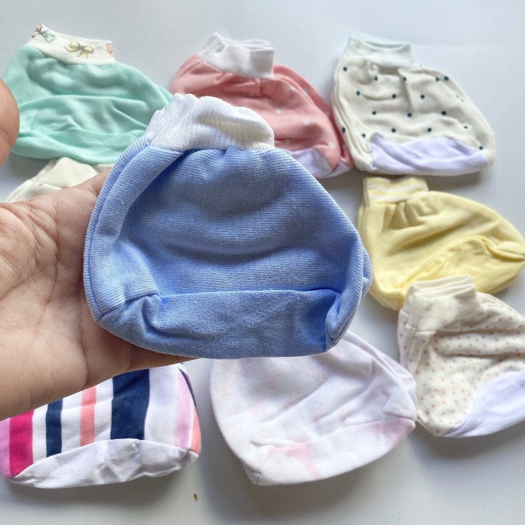 Set 3 đôi bao chân cho bé sơ sinh chất thun cotton vải mềm nhiều họa tiết