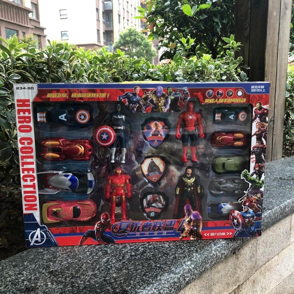 Bộ Đồ Chơi Mô Hình Siêu Nhân Captain American Và Người Nhện Tuệ Minh Có Khiên Và 5 Ô Tô Bánh Đà Siêu Ngầu Cho Bé Trai