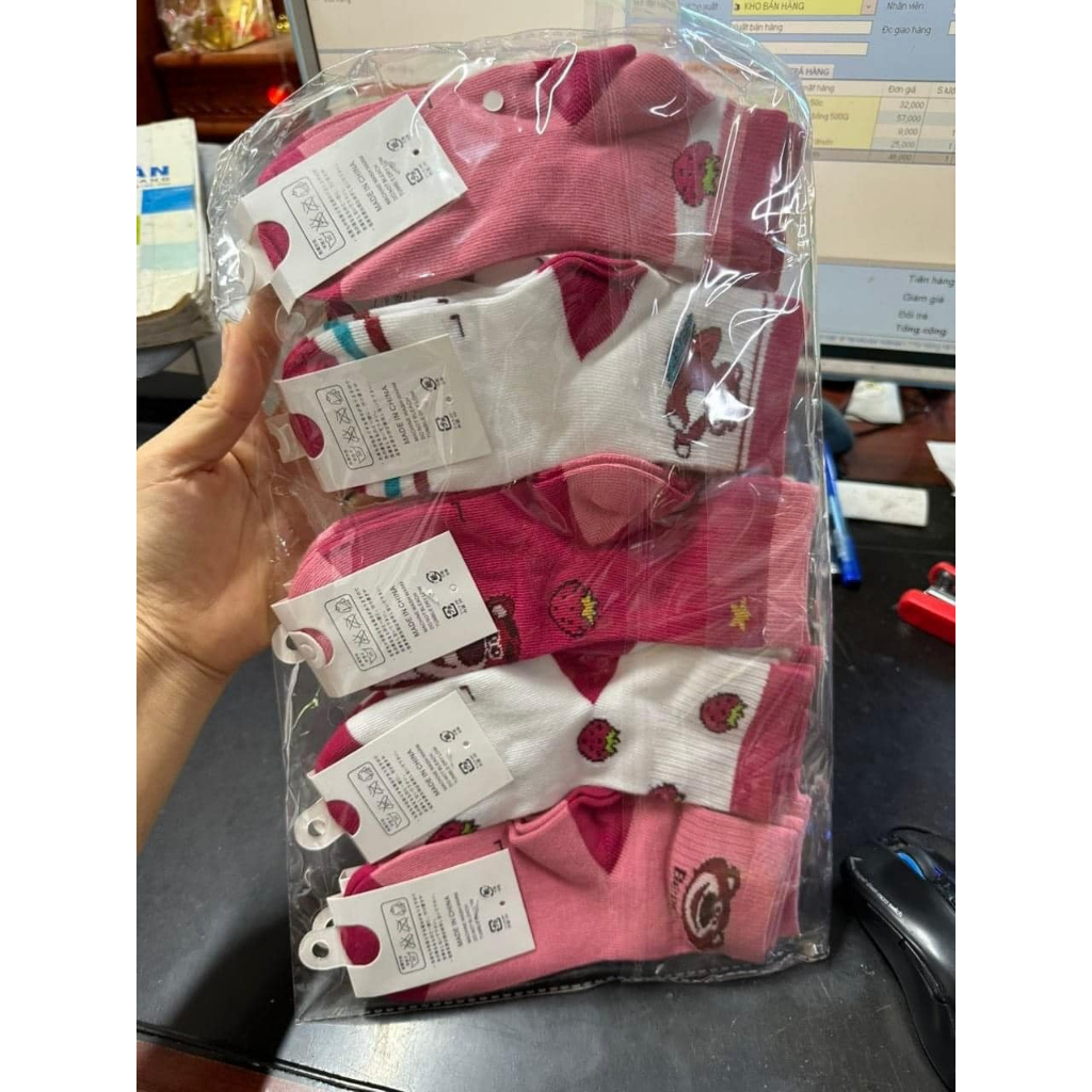 Sét 10 đôi tất gấu dâu cổ cao cho bé gái