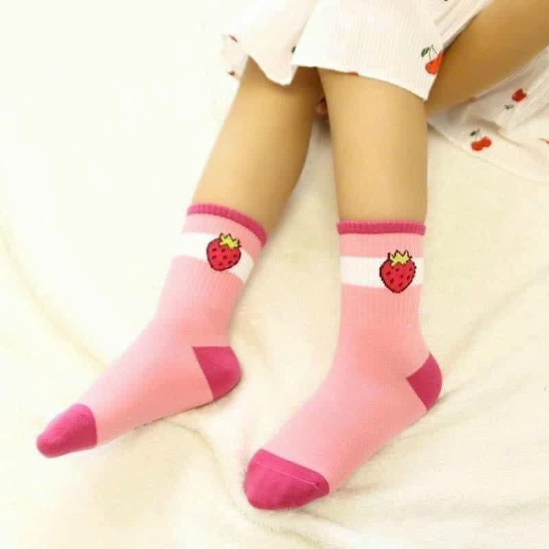 Sét 10 đôi tất gấu dâu cổ cao cho bé gái