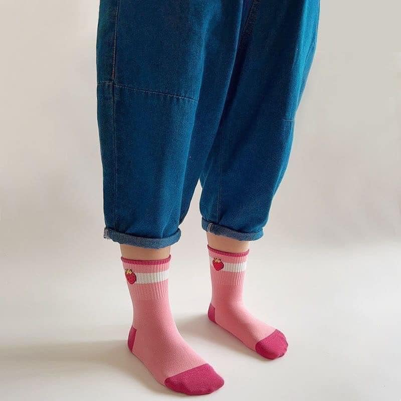 Sét 10 đôi tất gấu dâu cổ cao cho bé gái