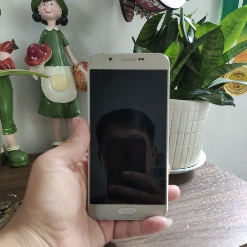 Điện thoại Samsung galaxy A8