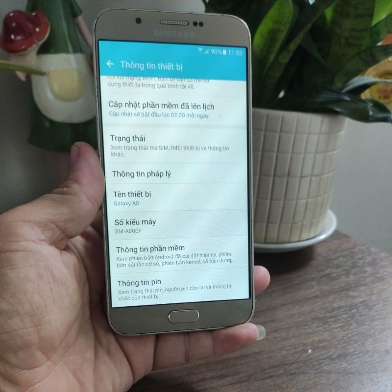 Điện thoại Samsung galaxy A8