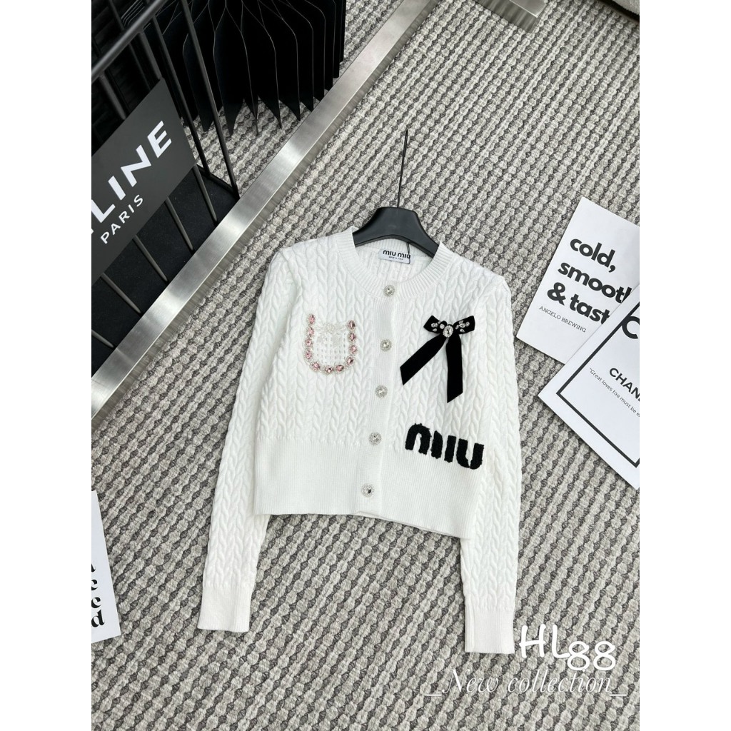 Áo len họa tiết vặn thừng đính nơ túi viền đính đá hàng QCL1