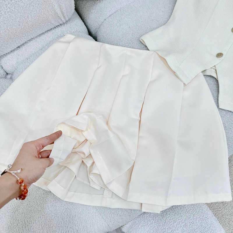 Florence- Set áo ghi lê tweed và chân váy xếp ly cotton màu kem