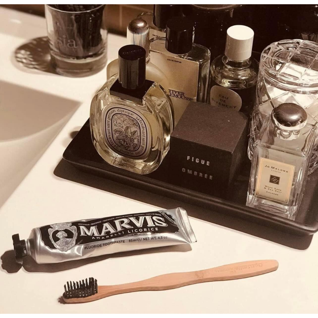 Kem đánh răng Marvis Fullsize Trắng - Đen 85ml