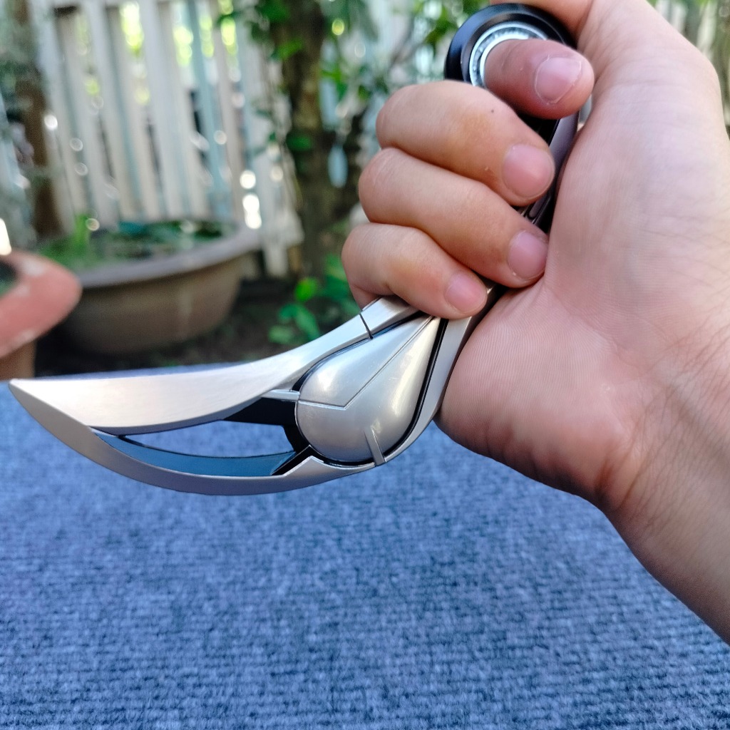 Mô hình Krb Ion Valorant full hợp kim. Tặng giá đỡ trưng bày