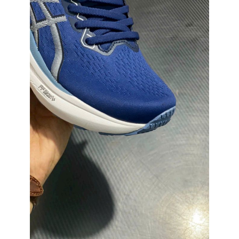 Giày thể thao Asics Gel Kayano 30 tặng kèm vớ