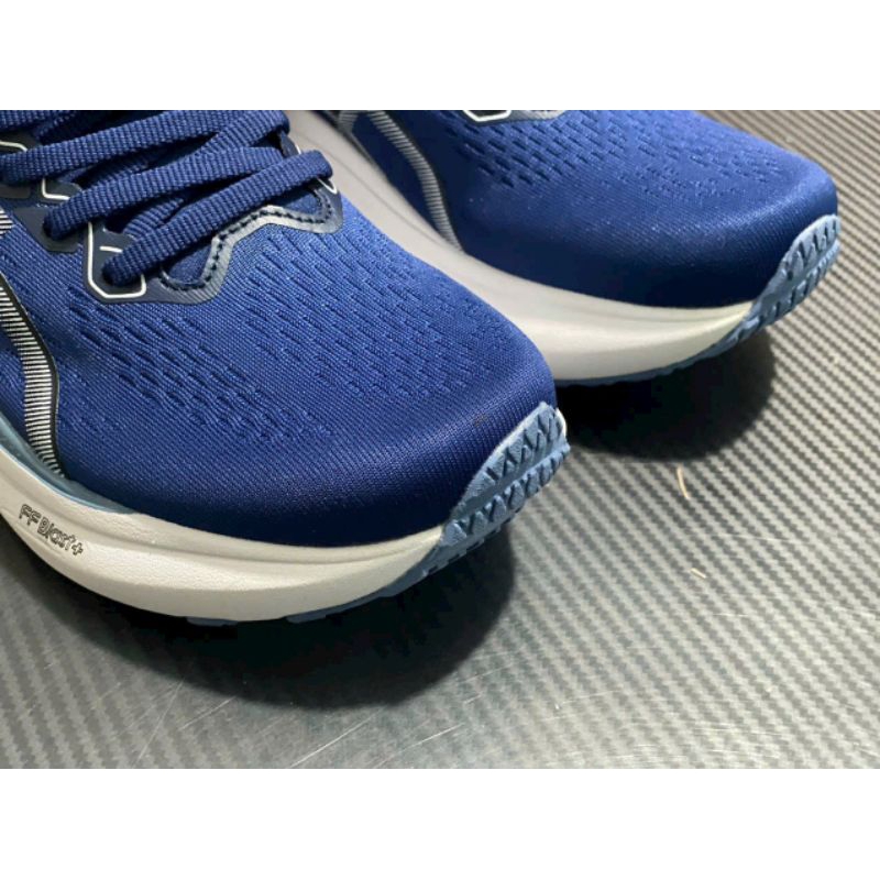 Giày thể thao Asics Gel Kayano 30 tặng kèm vớ