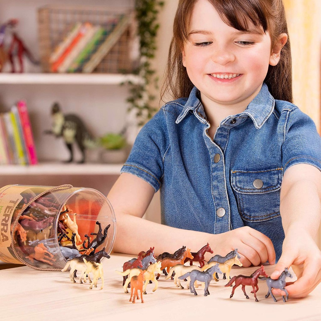 Đồ chơi mô hình động vật ống ngựa Terra 60 con vật cho bé từ 3 tuổi