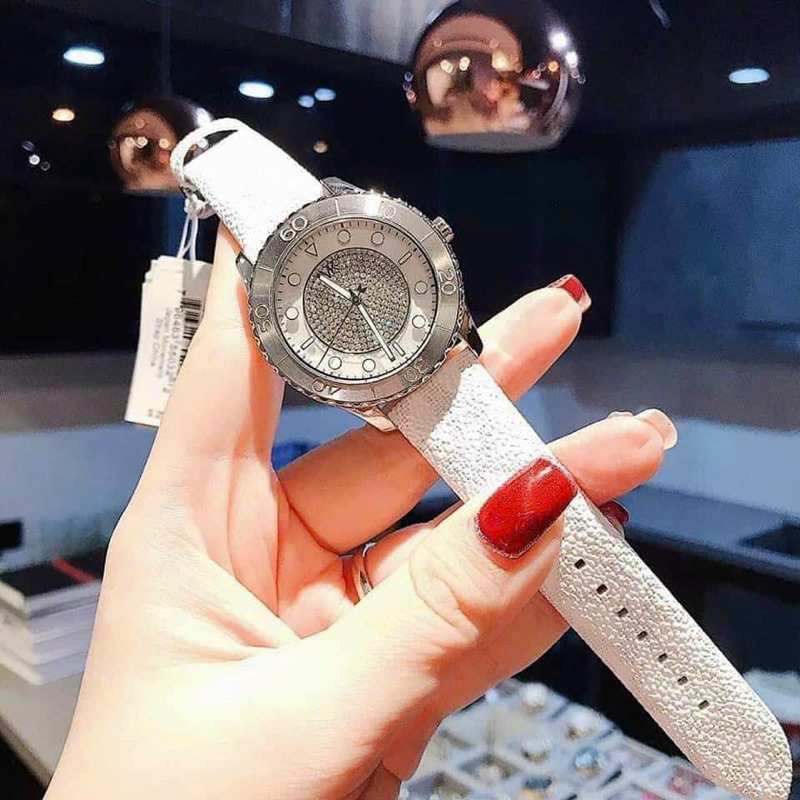 Đồng hồ nữ Michael Kors MK6998 mặt tròn dây da màu trắng