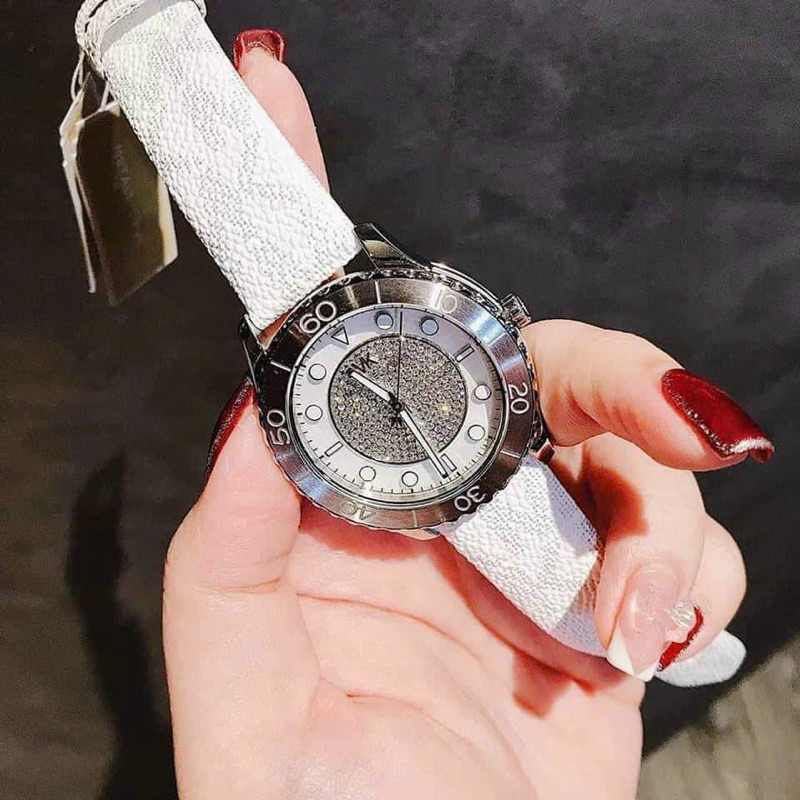 Đồng hồ nữ Michael Kors MK6998 mặt tròn dây da màu trắng