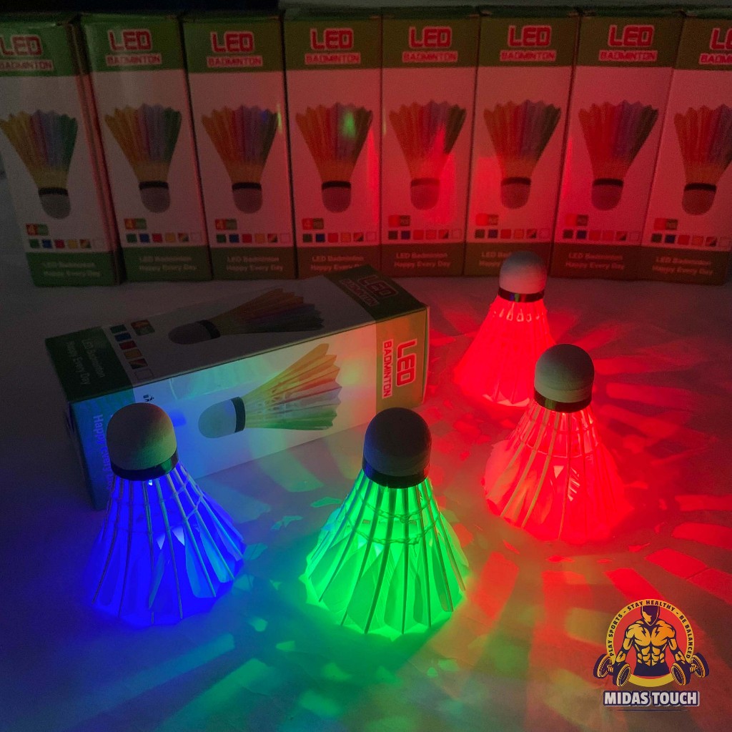 Combo 4 Quả Cầu Lông Phát Sáng Ban Đêm Phù Hợp Chơi Tại Công Viên Vài Buổi Tối Nơi Có Ánh Sáng Yếu