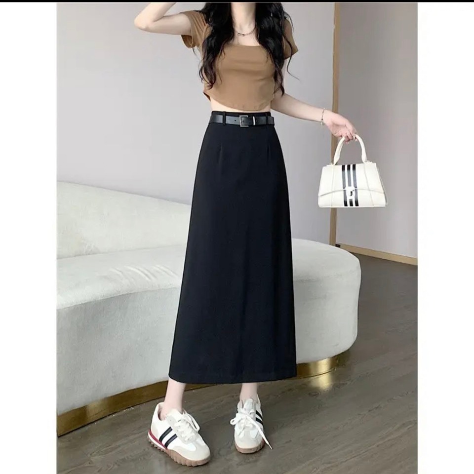 Chân váy A, chất chéo hàn dầy dặn, không bai không xù không nhăn, kèm thắt lưng da thời trang