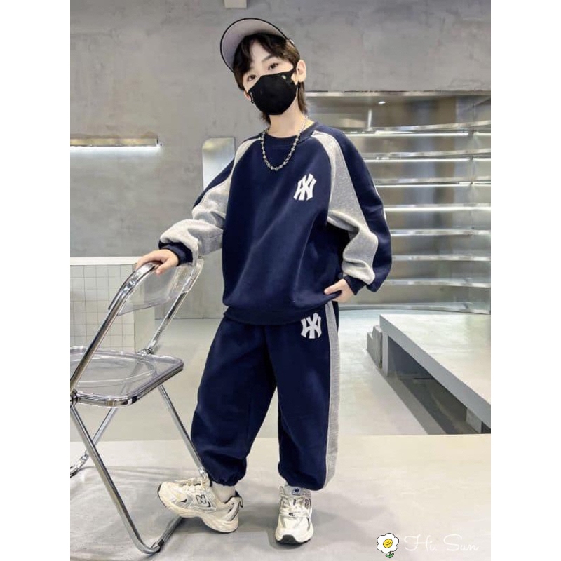 Bộ nỉ phối màu thêu logo Yan.kee cho bé trai dòng đại siêu đẹp size tử 15-48 cân
