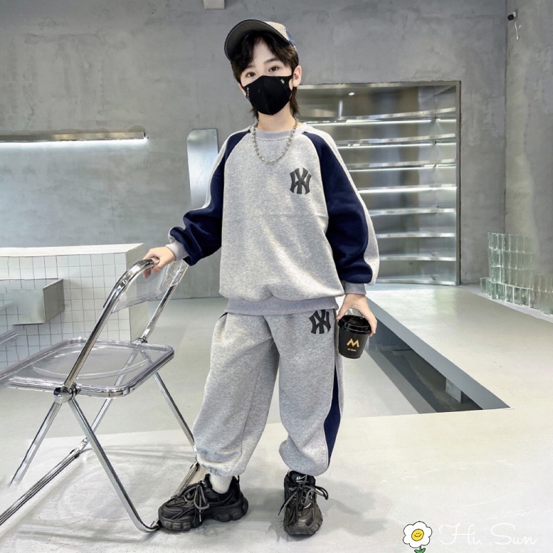 Bộ nỉ phối màu thêu logo Yan.kee cho bé trai dòng đại siêu đẹp size tử 15-48 cân