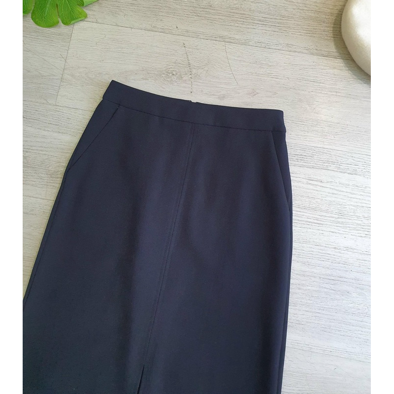 Chân váy cạp cao xẻ trước Mixxo - hàng xuất dư xịn