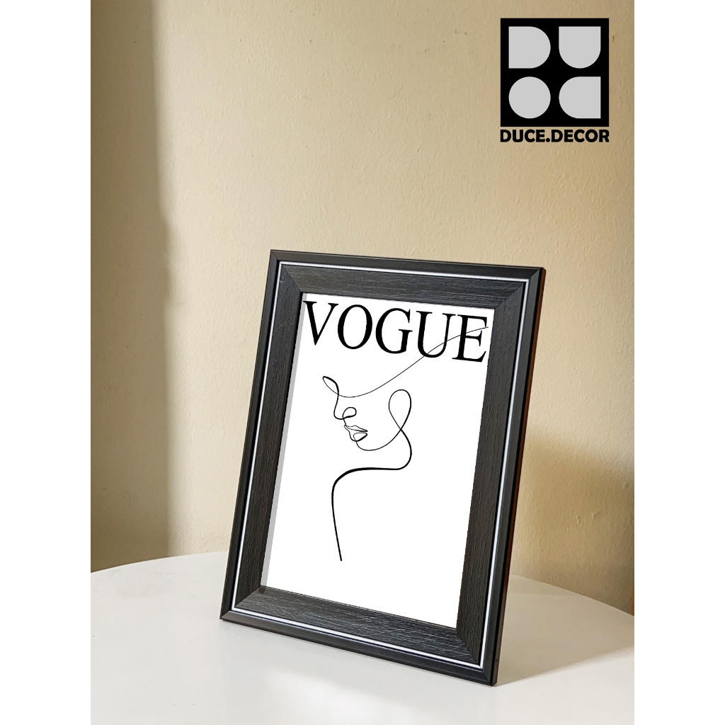 Khung ảnh decor bàn phòng cách hiện đại, tranh có chân chống, mặt mica. tranh Vuoongdecor.