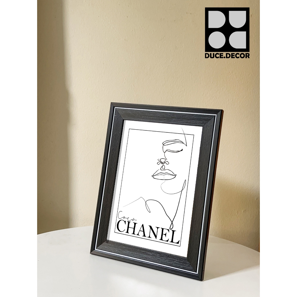 Khung ảnh decor bàn phòng cách hiện đại, tranh có chân chống, mặt mica. tranh Vuoongdecor.