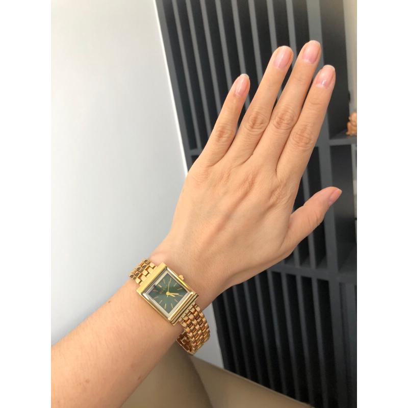 ĐỒNG HỒ NỮ THỜI TRANG