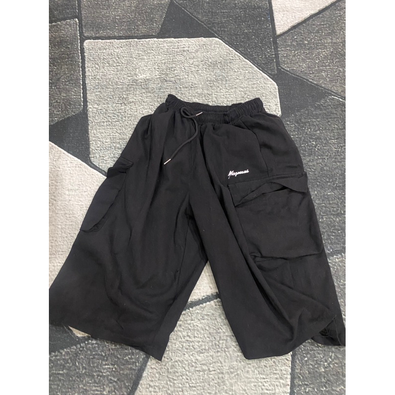 quần short form baggy