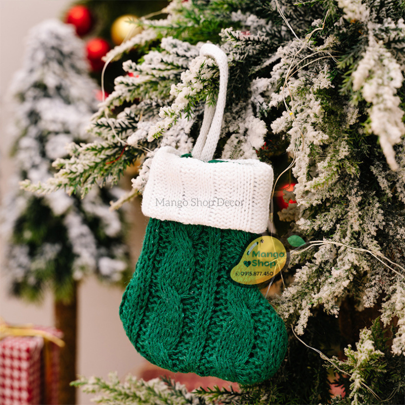 Bít Tất Len Nhỏ Xinh Trang Trí Giáng Sinh Noel Treo Cây Thông Đựng Dao Nĩa Bàn Ăn
