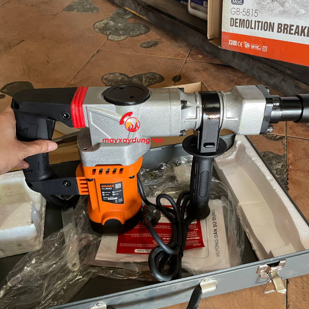 Máy đục bê tông Gomes GB-5815