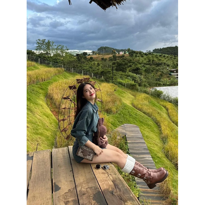 Sét Áo sơ mi + chân váy Jeans mềm hot hit 2023