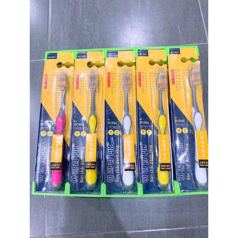 Set 5 BÀN CHẢI ĐÁNH RĂNG HÀN QUỐC.ĐẦU LÔNG 3D SIÊU MỀM