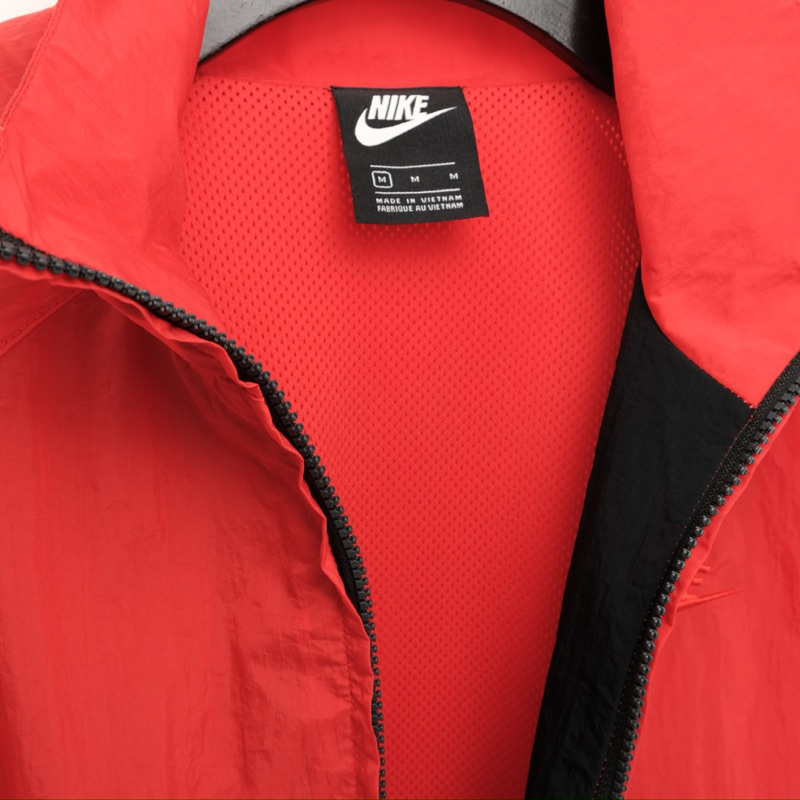 Áo Khoác Gió Unisex Cho Nam Nữ Nike Sportswear Big Swoosh Woven Jacket - Đỏ/Đen