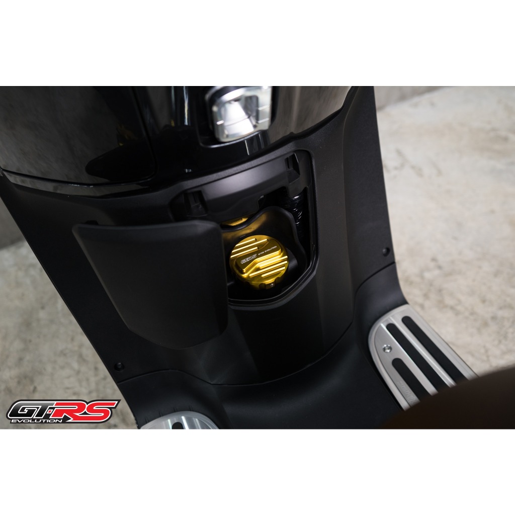 Ốp nắp xăng GTRS ADV150 ADV160 NVX155 PCX150 PCX160 ZOOMER SH150i-300i SH350i