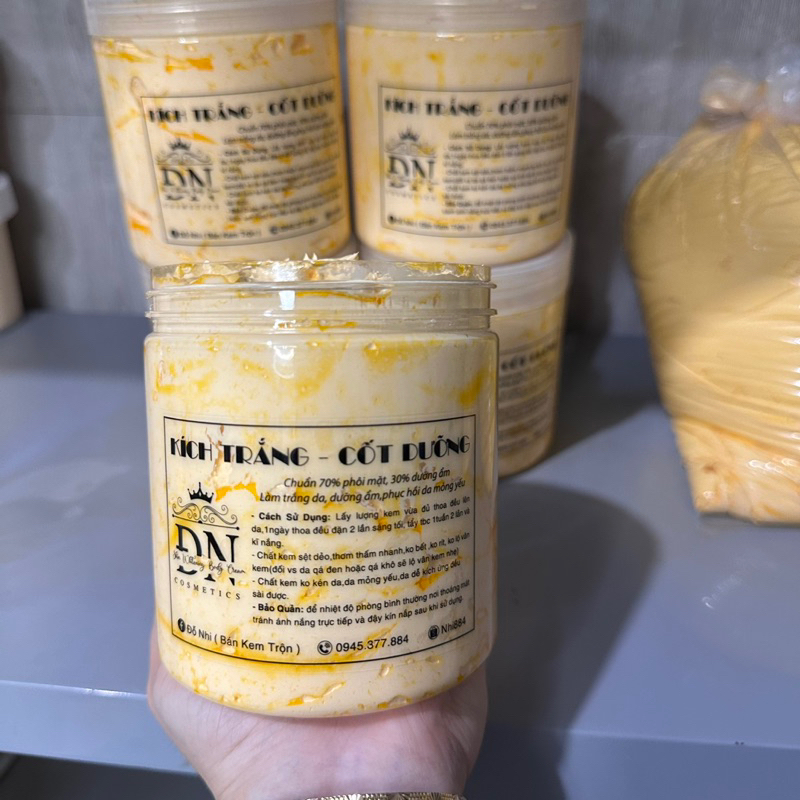 KEM BODY KÍCH TRẮNG VIPHủ 500gr kèm 100gr cám gạo cfe tẩy tbc