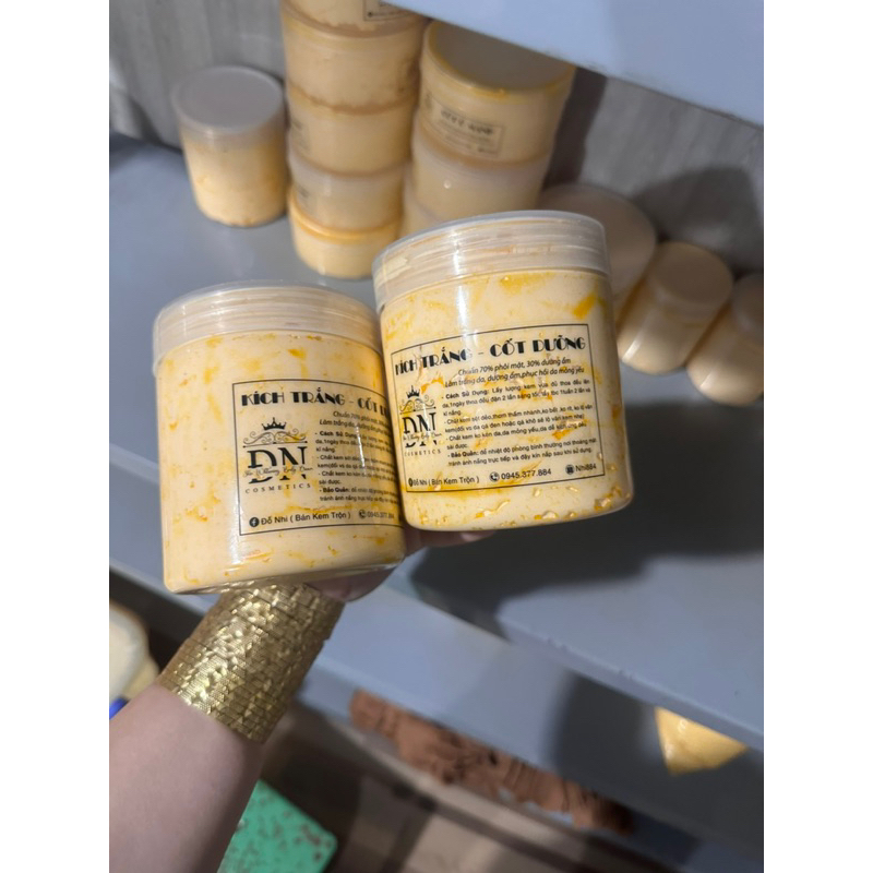 KEM BODY KÍCH TRẮNG VIPHủ 500gr kèm 100gr cám gạo cfe tẩy tbc