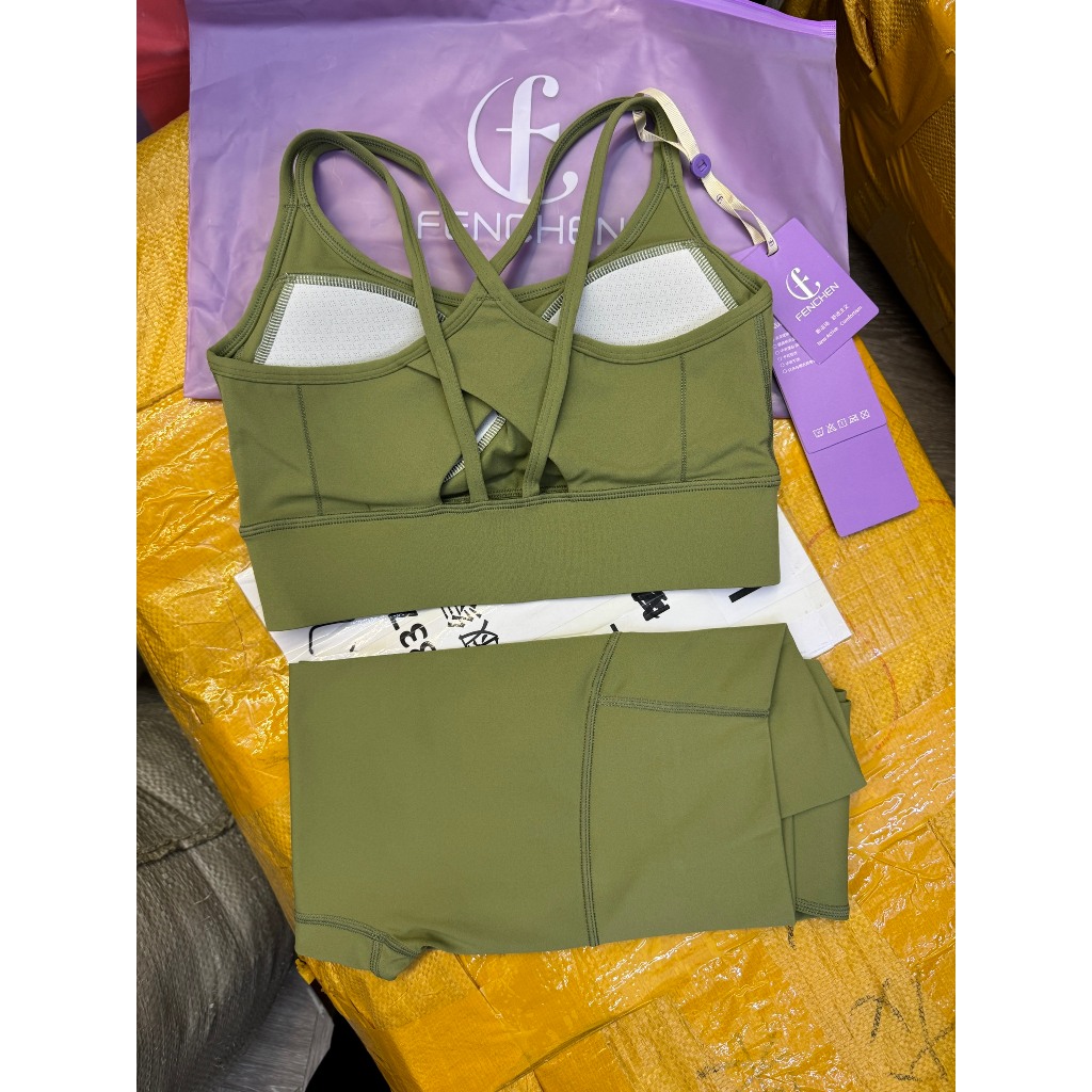 Set Đồ Tập Lulu Mút Đúc Sang, Xịn Form Chuẩn Thiết Kế Dây Đan Lưng Tập Gym, Yoga, Thể Thao Mát Mịn Tôn Dáng