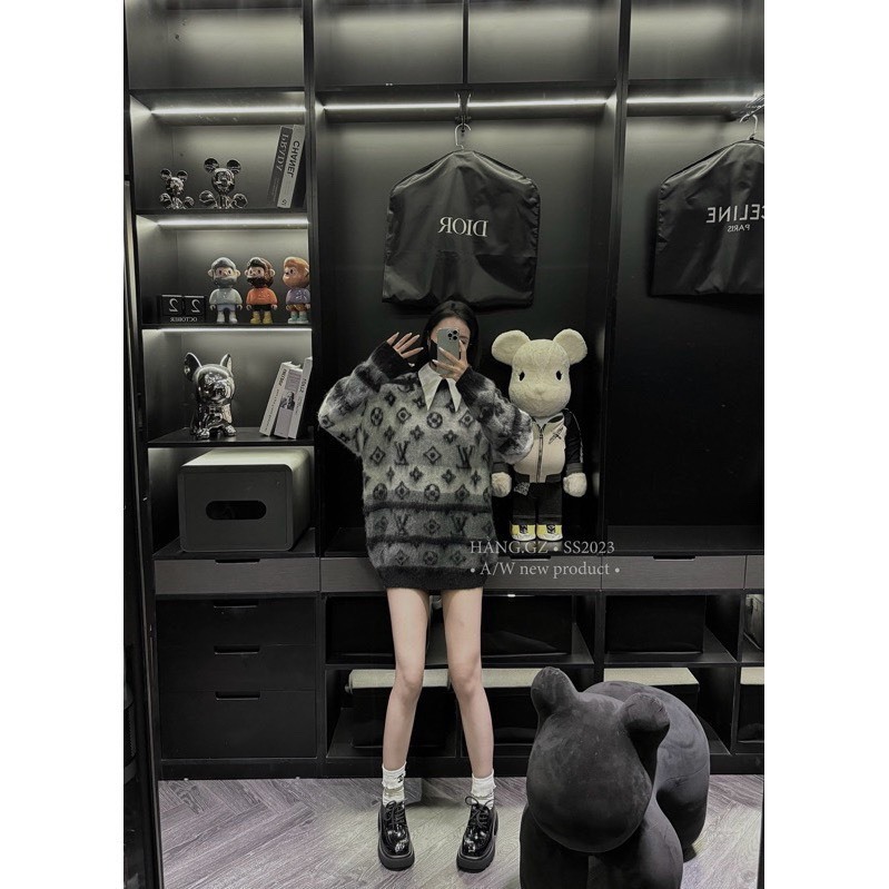 Áo Len, Áo Sweater Lông Lvv Cổ Tròn Form Rộng Unisex Dành Cho Các Đôi