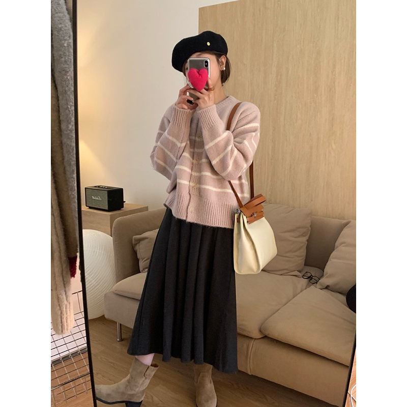 KAYY. Áo cardigan len kẻ _ Clkn