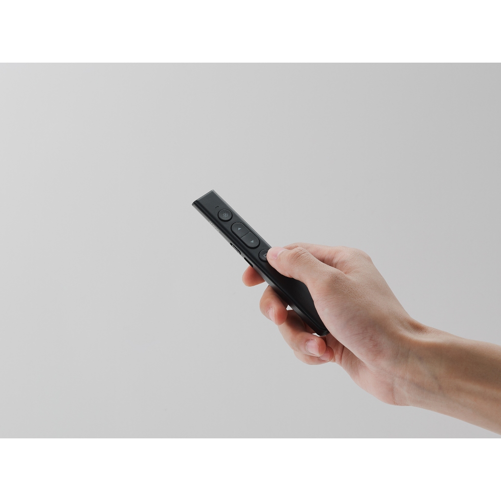 Bút trình chiếu Rapoo XR100 Laser đỏ loại 3R - pin sạc sử dụng 56 giờ