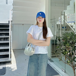 Áo Thun BABY TEE Nữ Đẹp Giá Rẻ Cổ Tròn TRẮNG ĐEN trơn - Shark Brand