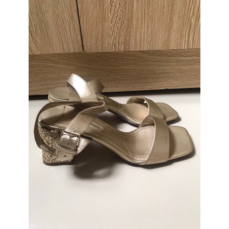 Sandal nữ  MIUMIU