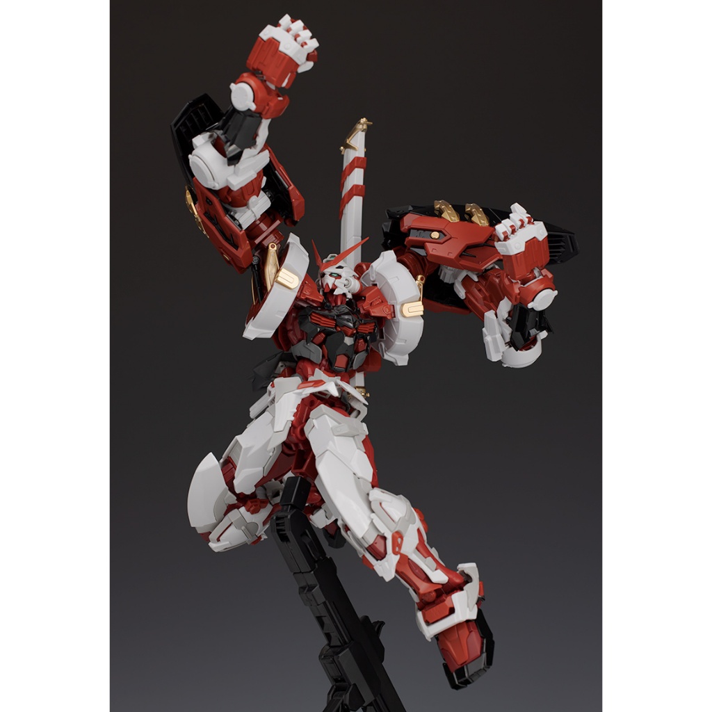 Mô hình lắp ráp Bandai Hirm High Resolution Gundam Astray Red