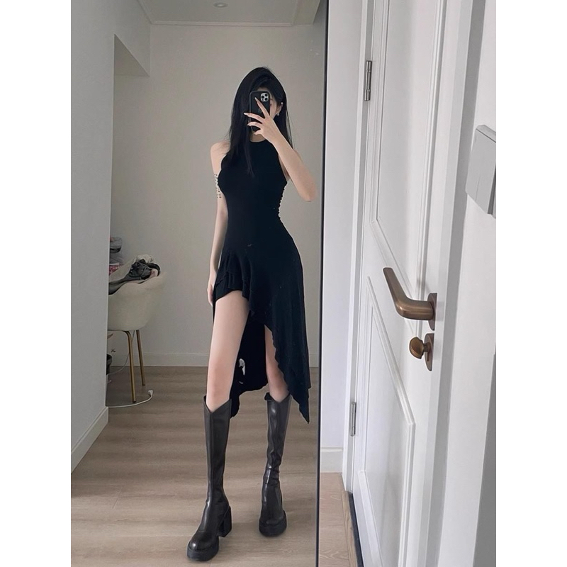 ĐẦM THUN SÁT NÁCH XẺ TÀ TUA RUA CÁ TÍNH